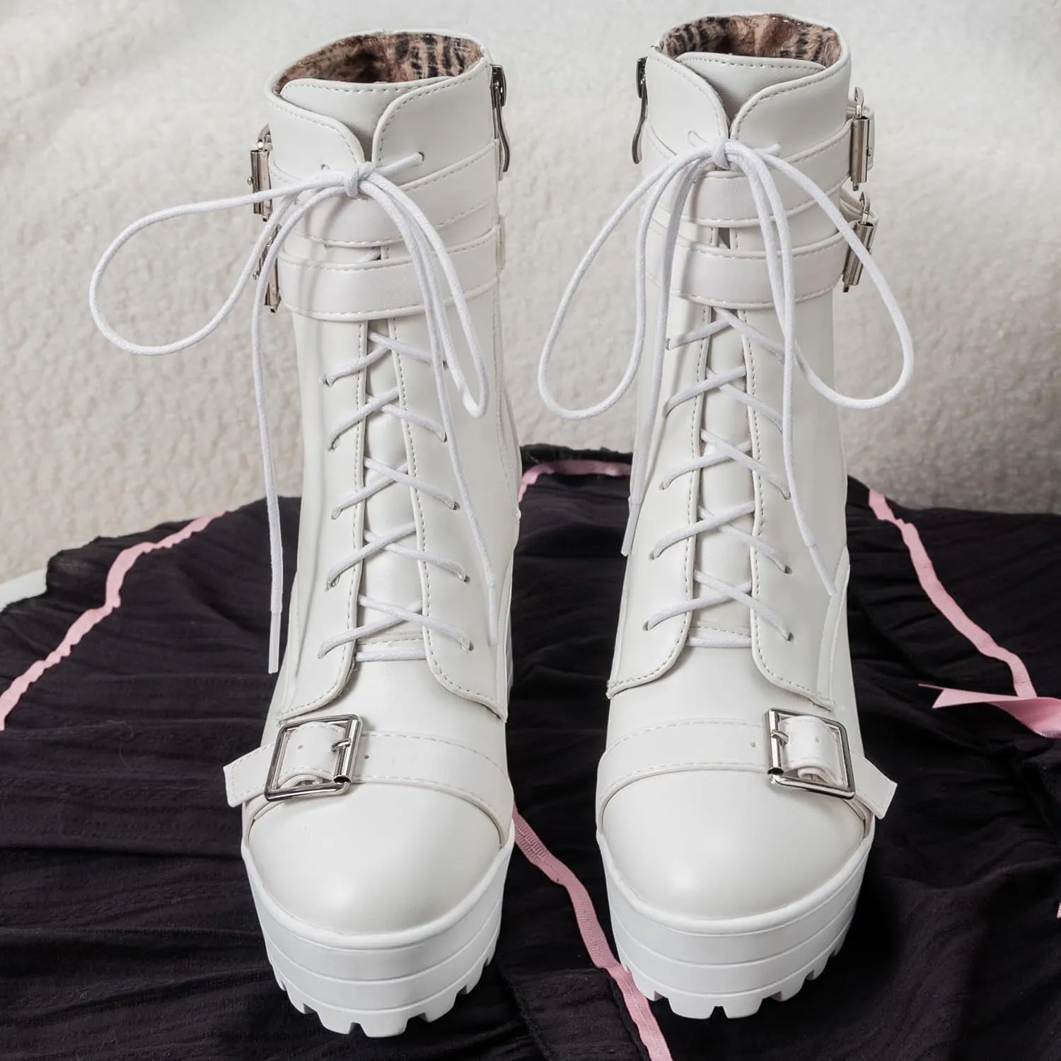BEAUPAS Women's Gothic Boots Platform Chunky Ankle Boots High Heels Buckle Combat Boots Motorcycle Punk Boots Lace Up Block Heel Booties Round Toe Shoes