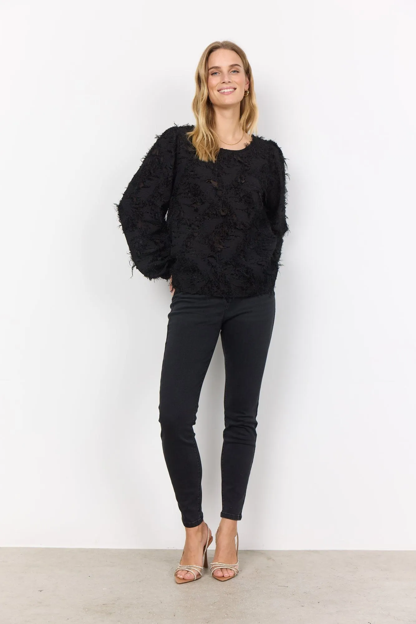 Nadia Blouse in Black